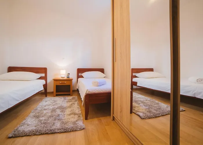 City Center Lux Apartment \