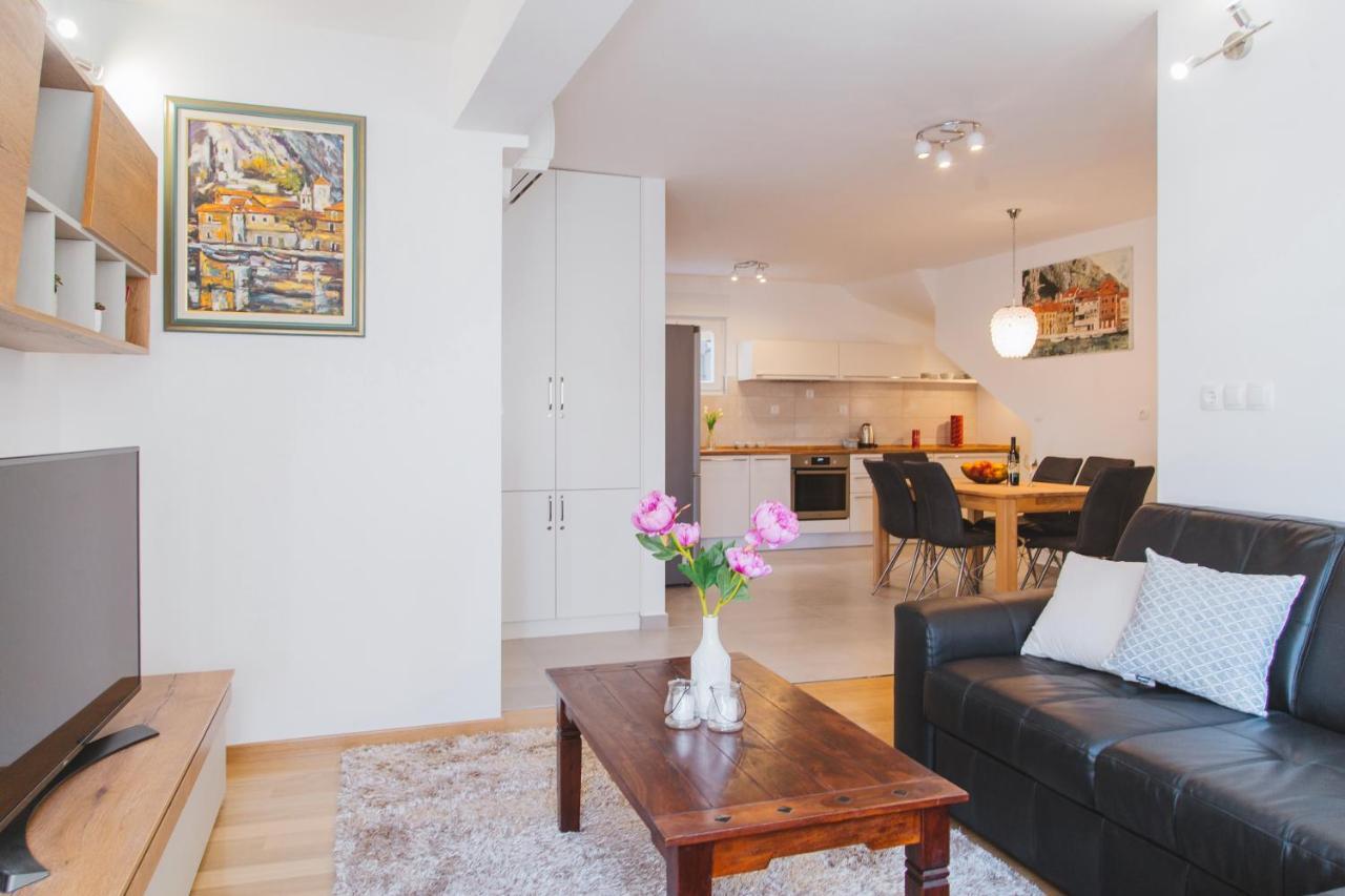 Apartment Center Lux 